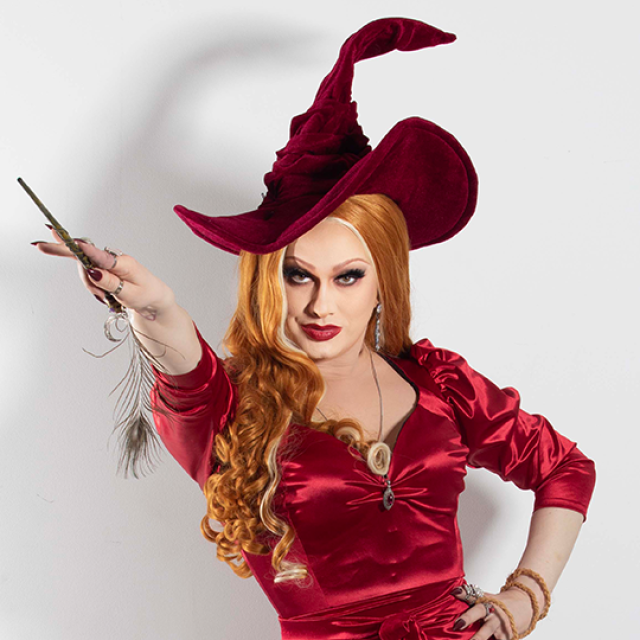 Jinkx Monsoon witch photo